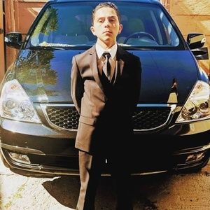 Meet your Posher, Jonathan